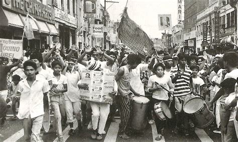 EDSA Revolution: Mass Mobilization Against Dictatorship & Return to Democracy