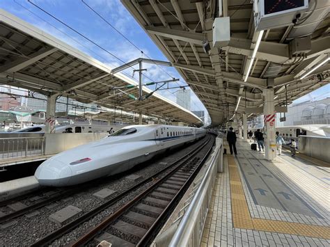 新横浜から広島 新幹線 料金 - 未来の旅は時間と空間を超えるか？