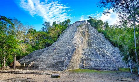  Tulum Mayakaupunkiin Viikinkiä! 900-Luvun Yucatánin Yksityinen Kaupankäynti Retkikunta