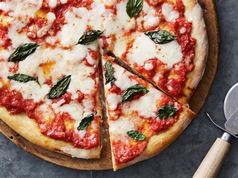 Why Travel to Italy: Because Pizza is a Universal Language